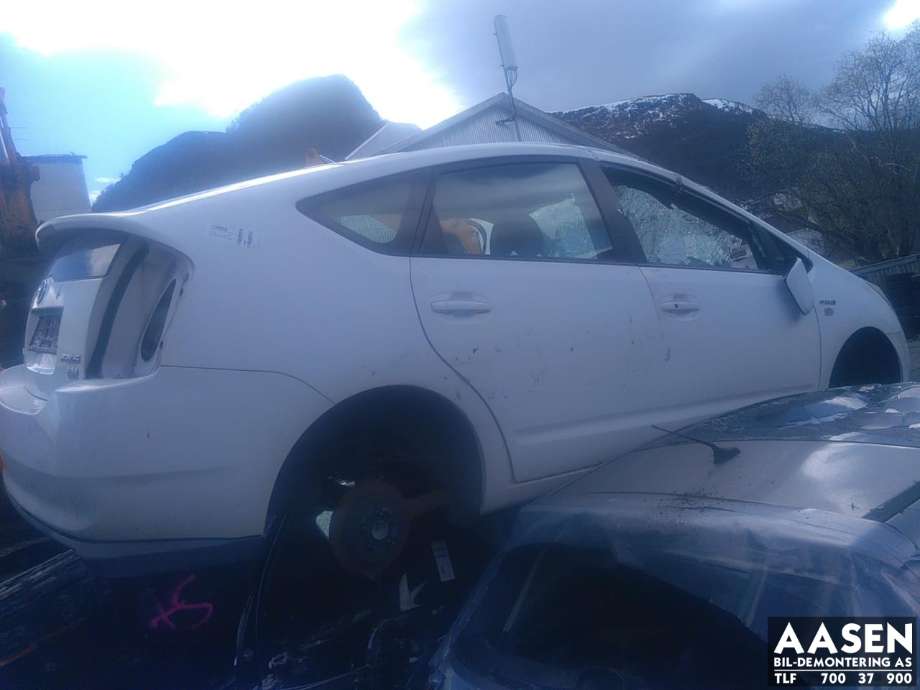 Toyota Prius 2004-2009 (Type II) (COMBI) (COMBI), Motorkode: 1NZ-FXE, Girkassekode: