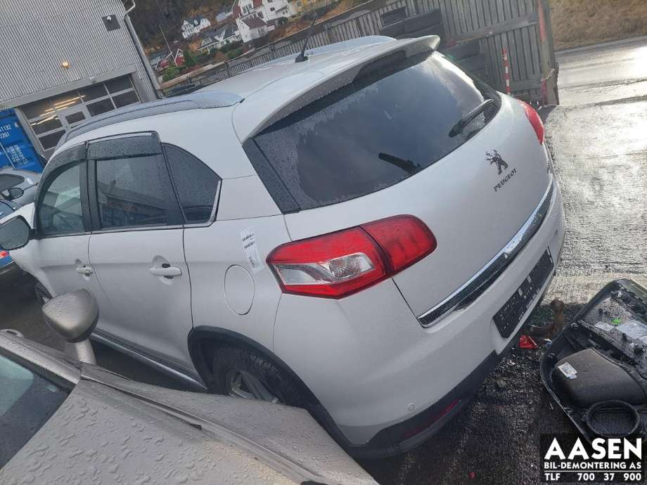 Peugeot 4008 2012-2017 delebil , Motorkode: 9HD, Girkassekode: 