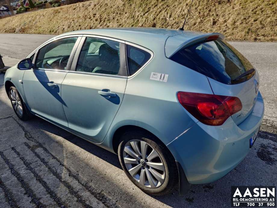 Opel Astra J 2010-2015 delebil , Motorkode: A16XER, Girkassekode: 