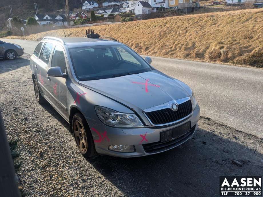 Škoda Octavia 2009-2013 (Type II, Fase 2) , Motorkode: CAYC, Girkassekode: LNN