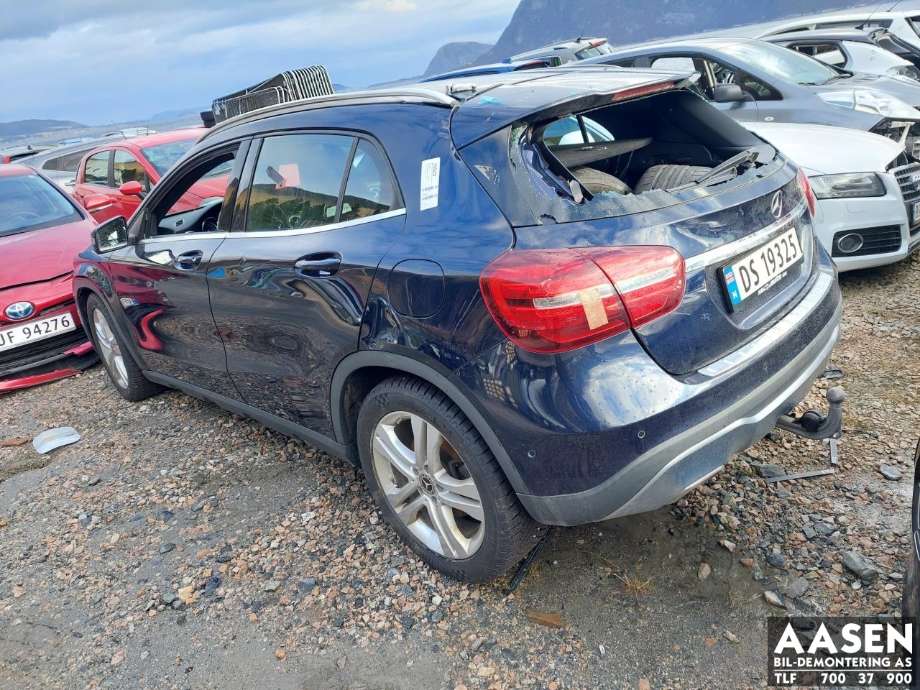 Mercedes GLA 2014-2020 (X156) (X156), Motorkode: 270920, Girkassekode: 