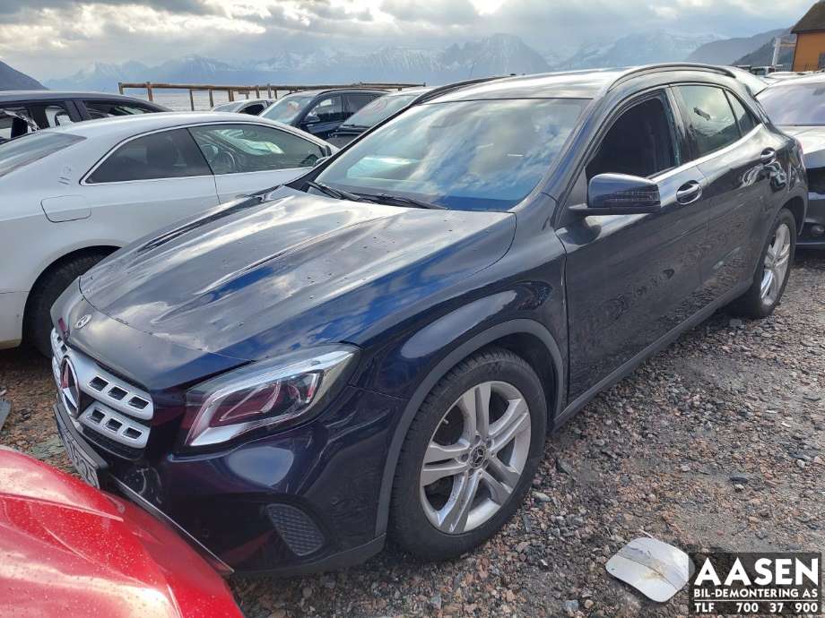 Mercedes GLA 2014-2020 (X156) (X156), Motorkode: 270920, Girkassekode: 