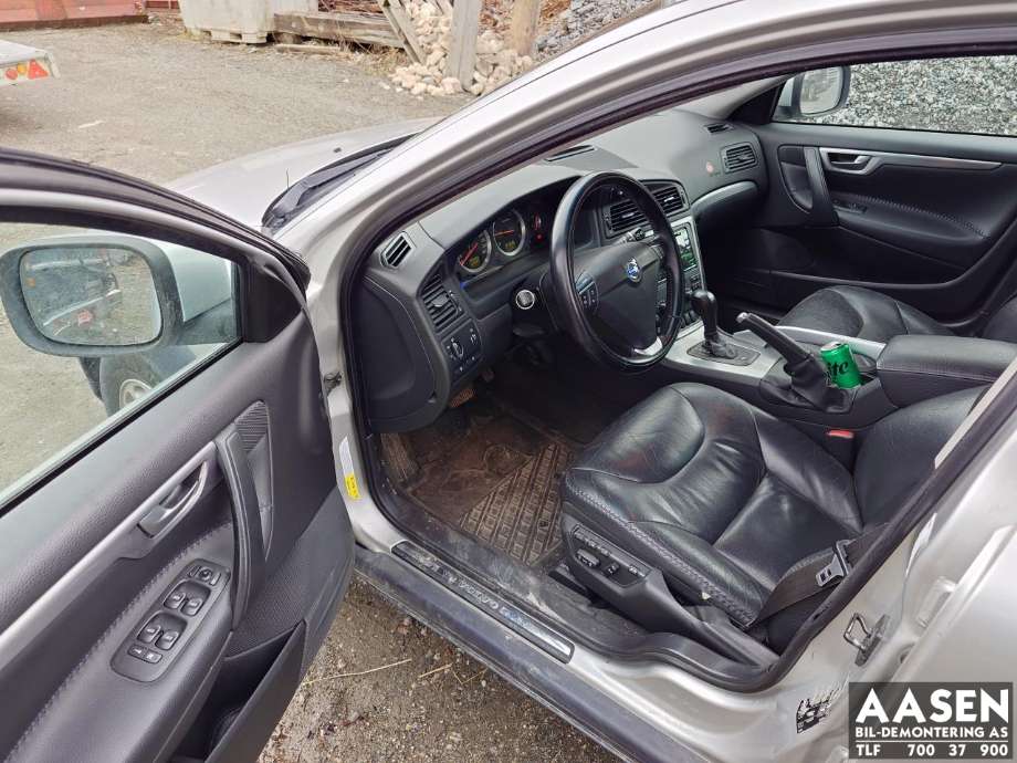 Volvo XC70 2005-2007 (Type I, Fase 2) , Motorkode: D5244T(4), Girkassekode: 