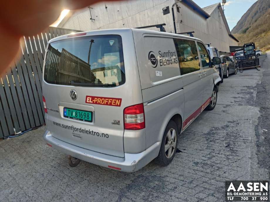 VW Transporter / Caravelle 2009-2015 (Fase 2) (T5) (T5), Motorkode: CAAC, Girkassekode: KQK