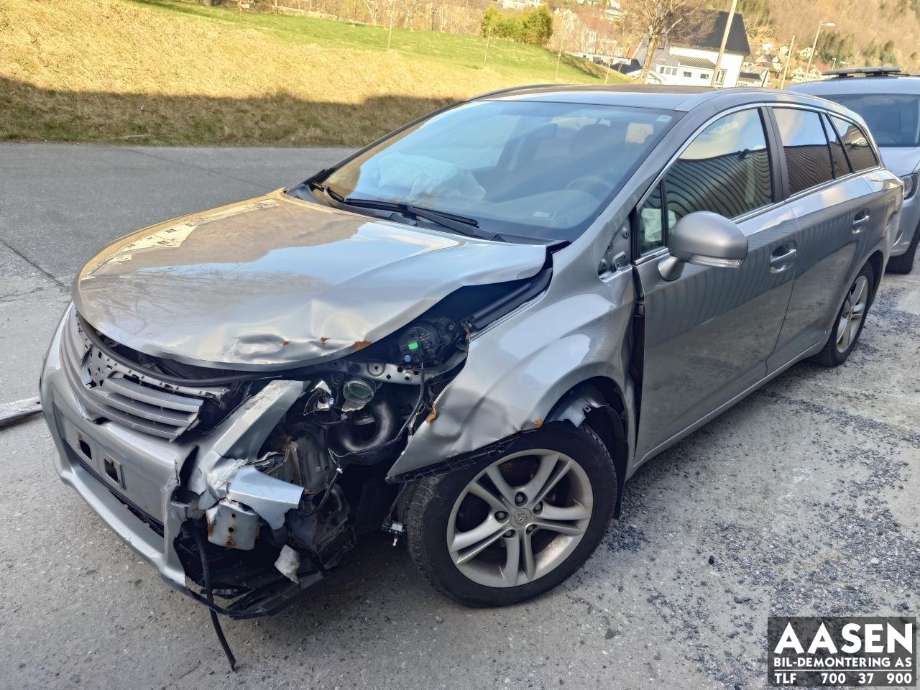 Toyota Avensis 2009-2015 (Type III, Fase 1) , Motorkode: 1AD-FTV, Girkassekode: 