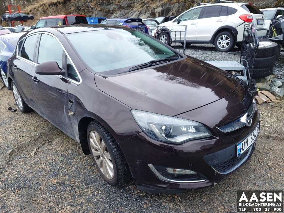 Opel Astra J, 2010-2015  delebil , Motorkode: A14NET/ LUJ, Girkassekode: MH8