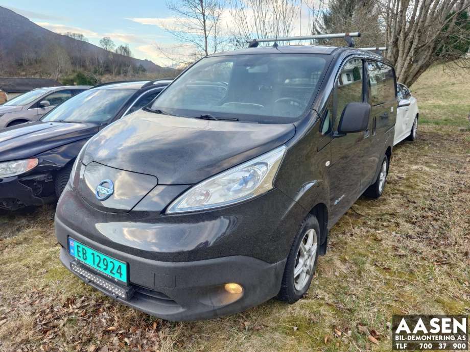 Nissan E-NV200, 2014->>  delebil , Motorkode: EM57