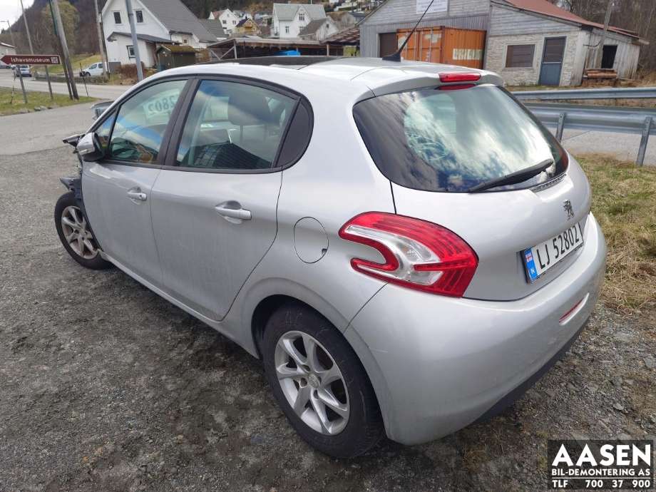 Peugeot 208 2012-2019 (Type I) , Motorkode: HM01, Girkassekode: