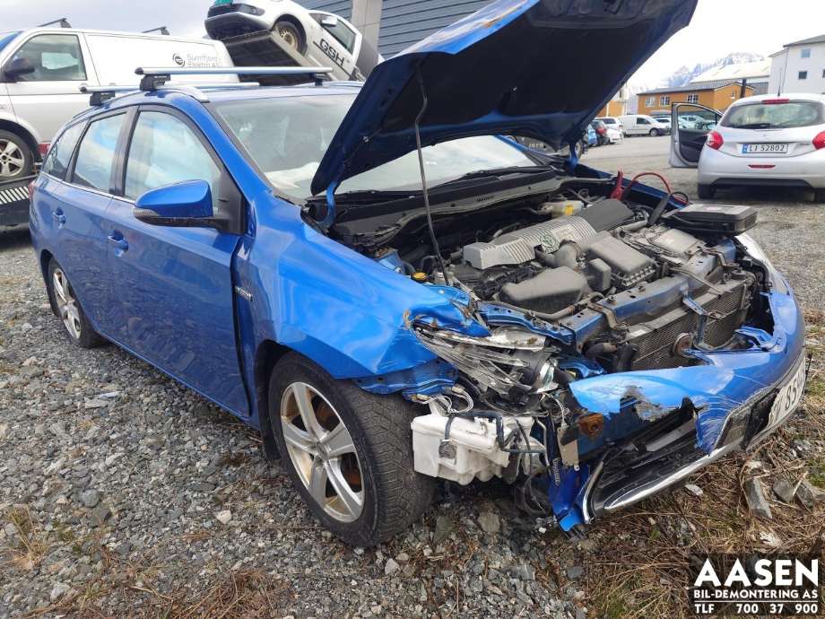 Toyota Auris 2013-2015 (Type II, Fase 1) , Motorkode: 2ZR-FXE, Girkassekode: 