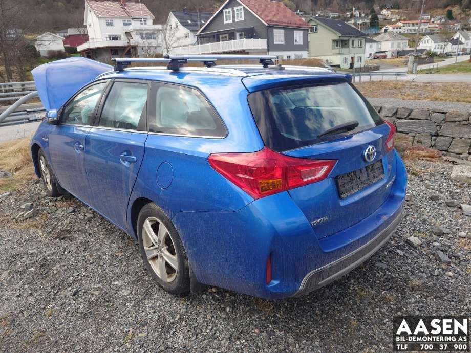 Toyota Auris 2013-2015 (Type II, Fase 1) , Motorkode: 2ZR-FXE, Girkassekode: 