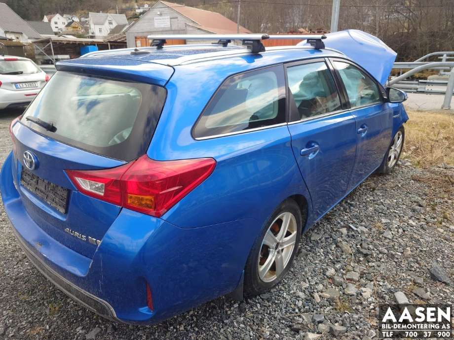 Toyota Auris 2013-2015 (Type II, Fase 1) , Motorkode: 2ZR-FXE, Girkassekode: 