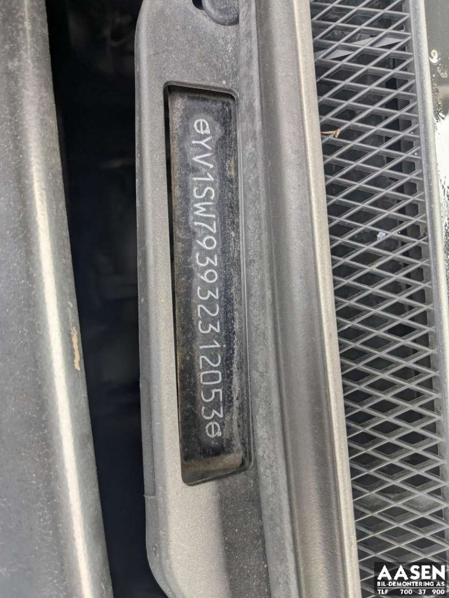 Volvo V70 2000-2004 (Type II, Fase 1) delebil , Motorkode: , Girkassekode: 8667365