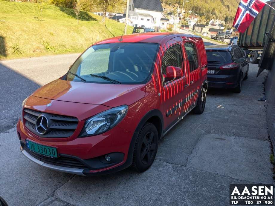 Mercedes Citan 2012-2021 (W415) (W415), Motorkode: K9K E6, Girkassekode: 700710