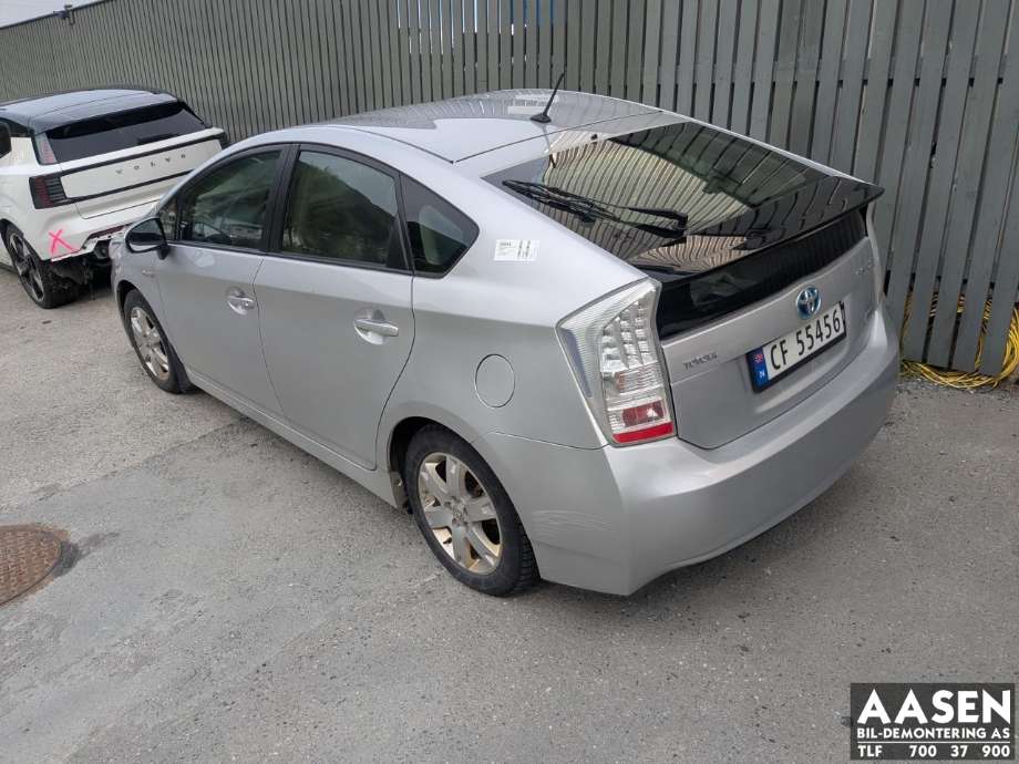 Toyota Prius 2009-2016 (Type III) (COMBI) (COMBI), Motorkode: 2ZR-FXE, Girkassekode: 