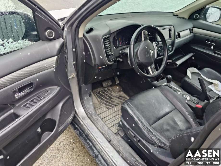 Mitsubishi Outlander 2012-2015 (Type III, Fase 1) delebil , Motorkode: 4N14, Girkassekode: 