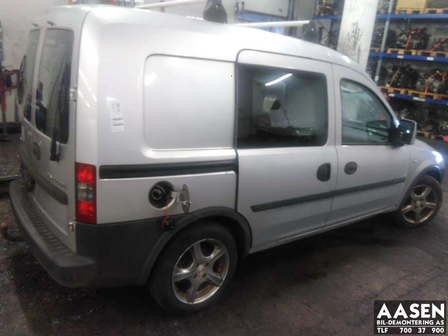 Opel Combo C 2002-2011 , Motorkode: Z13DTJ, Girkassekode:
