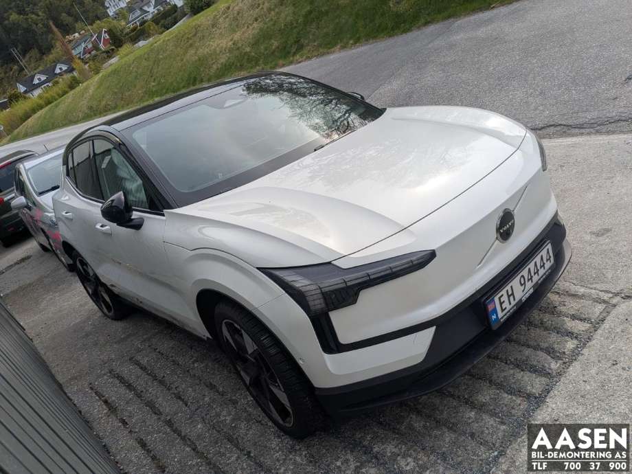 Volvo EX30 2023-->> , Motorkode: TZ180XSB01| TZ220XSA02, Girkassekode: