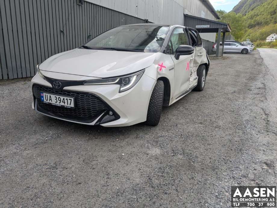 Toyota Corolla 2019-->> delebil , Motorkode: 2ZR-FXE|1NM, Girkassekode: 