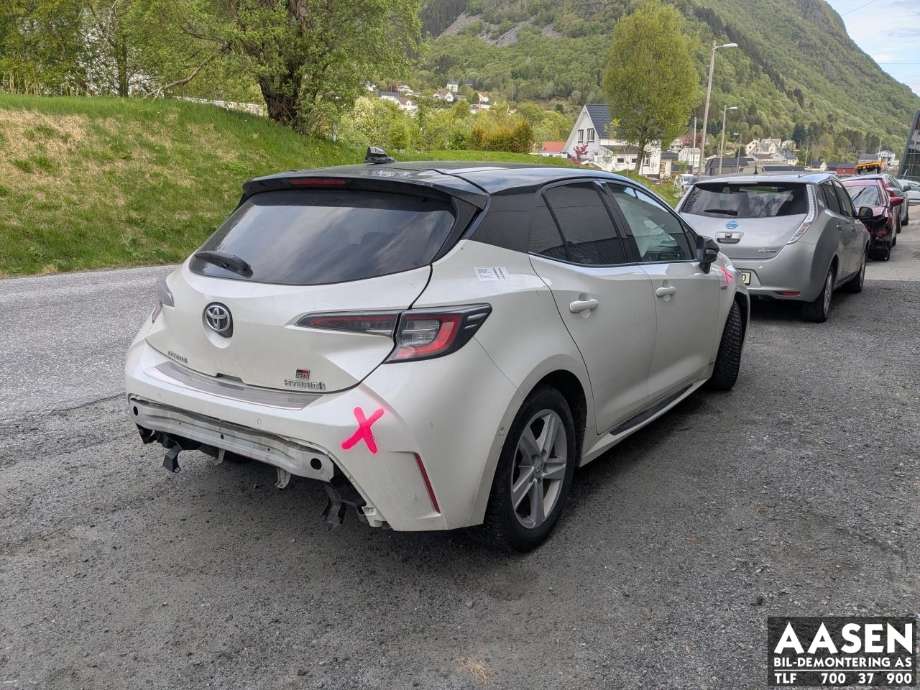 Toyota Corolla 2019-->> delebil , Motorkode: 2ZR-FXE|1NM, Girkassekode: 