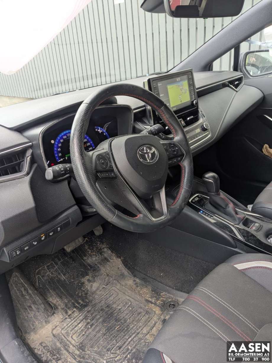 Toyota Corolla 2019-->> delebil , Motorkode: 2ZR-FXE|1NM, Girkassekode: 