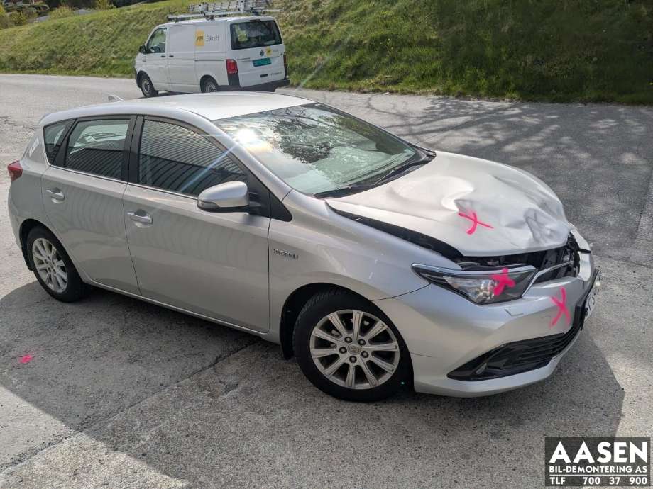 Toyota Auris 2015-2019 (Type II, Fase 2) , Motorkode: 2ZR-FXE, Girkassekode: 