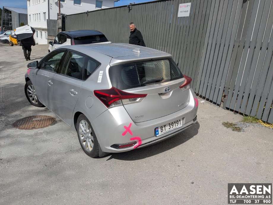 Toyota Auris 2015-2019 (Type II, Fase 2) , Motorkode: 2ZR-FXE, Girkassekode: 