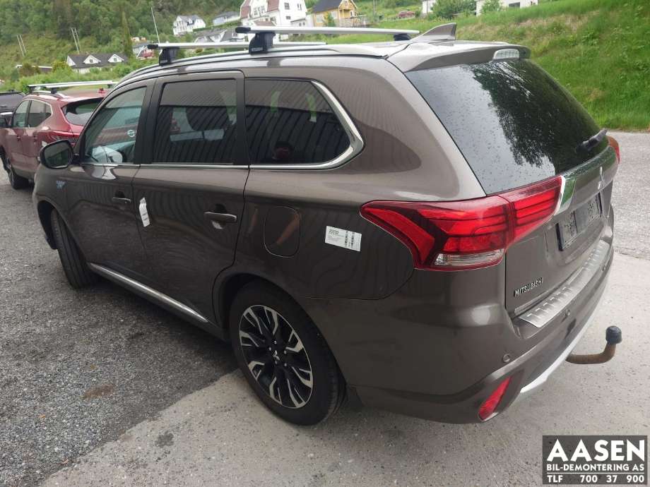 Mitsubishi Outlander 2015-->> (Type III, Fase 2) delebil , Motorkode: 4B11|S61|Y61, Girkassekode: 