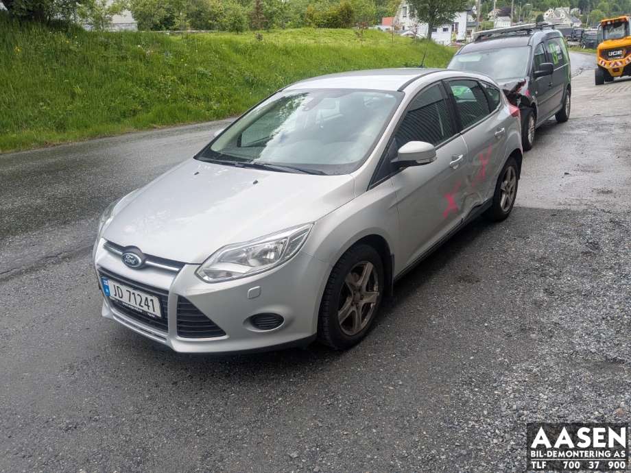 Ford Focus 2014-2018 (Type III, Fase 2) delebil , Motorkode: NGDB, Girkassekode: 