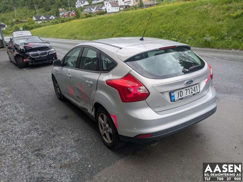 Ford Focus 2014-2018 (Type III, Fase 2) delebil , Motorkode: NGDB, Girkassekode: 