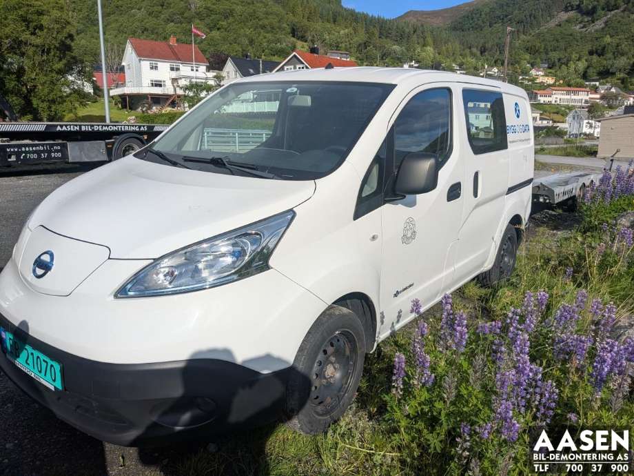 Nissan E-NV200 2014-->> , Motorkode: EM57, Girkassekode: 