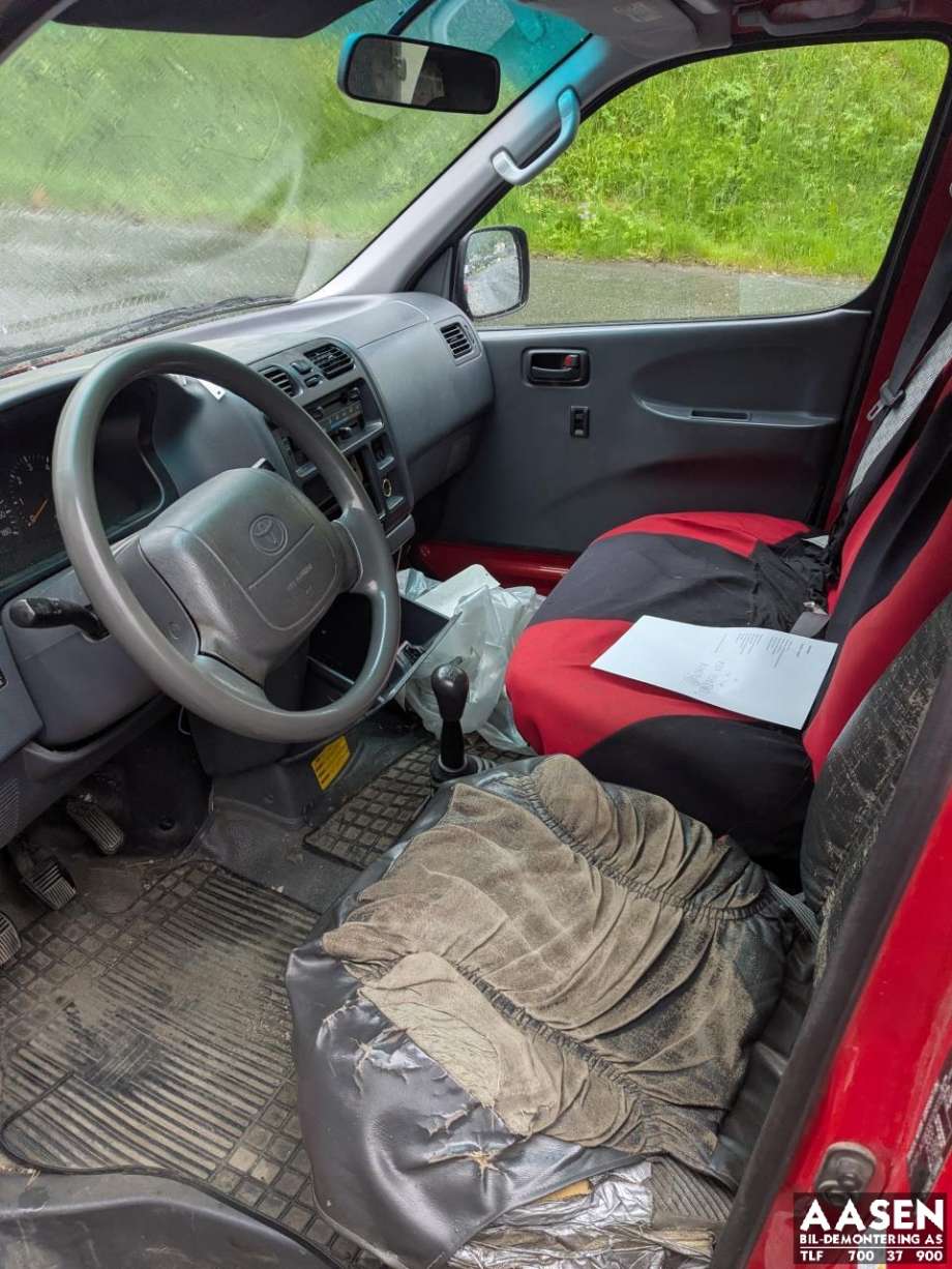 Toyota Hiace 2001-2006 (Fase 2) , Motorkode: 2KD-FTV, Girkassekode: 