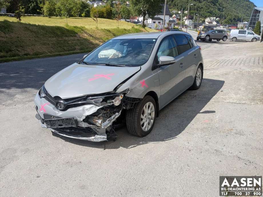 Toyota Auris 2015-2019 (Type II, Fase 2) , Motorkode: 2ZR-FXE, Girkassekode: 