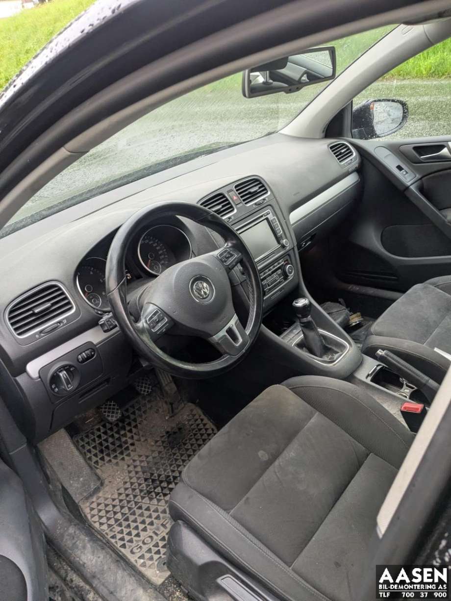 VW Golf VI 2008-2012 , Motorkode: CFF, Girkassekode: 