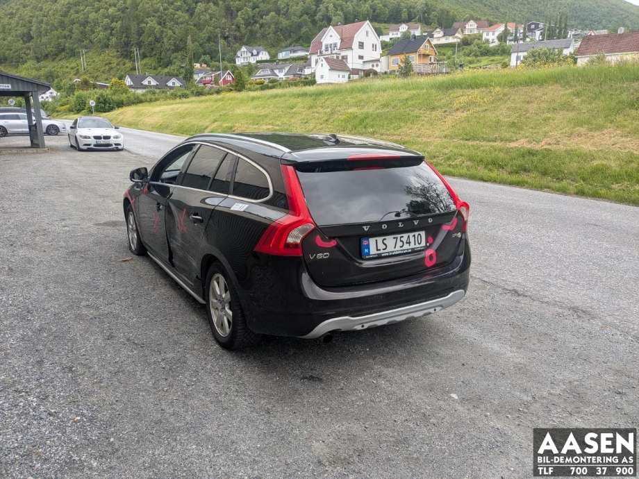 Volvo V60 2010-2013 (Type I, Fase 1) , Motorkode: D4162T, Girkassekode: 