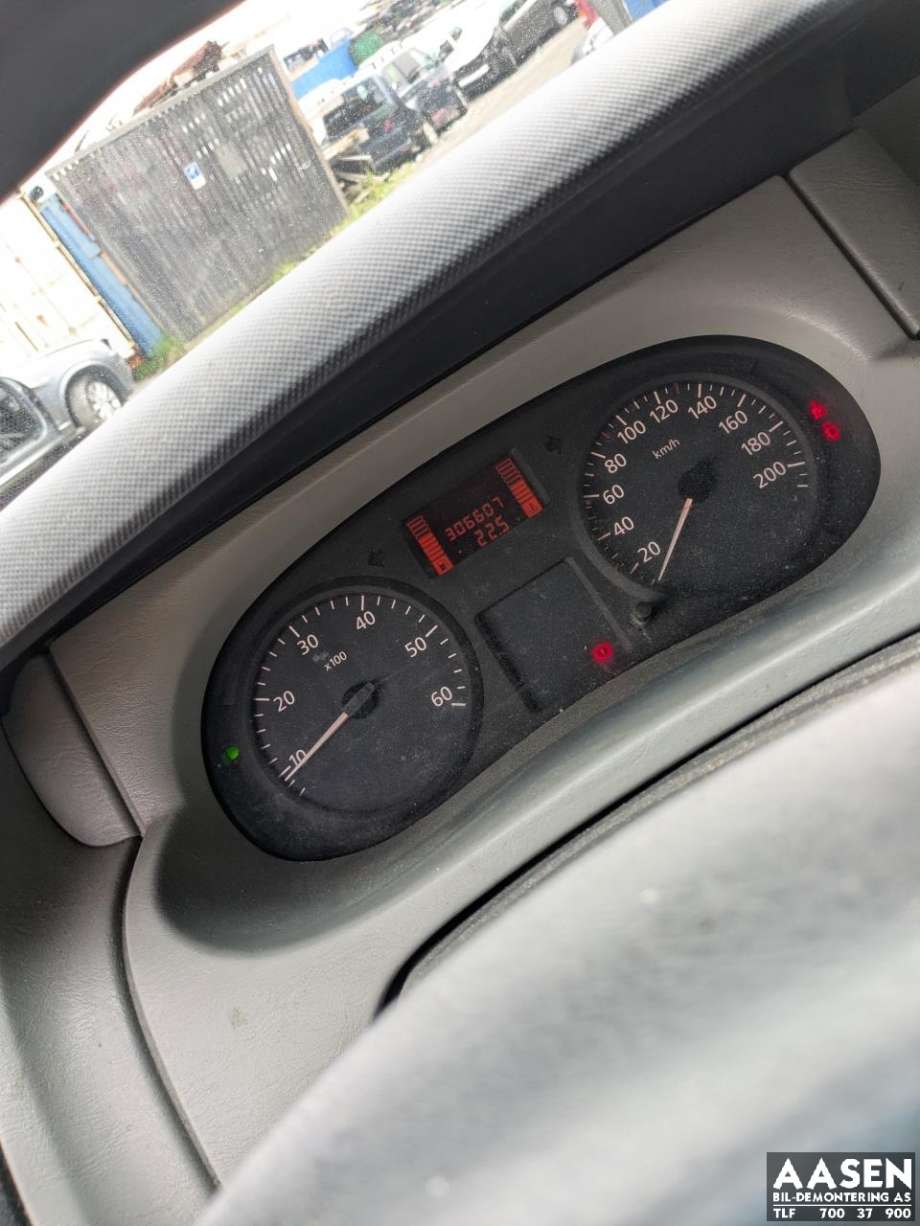 Renault Trafic 2006-2014 , Motorkode: F9QU7, Girkassekode: