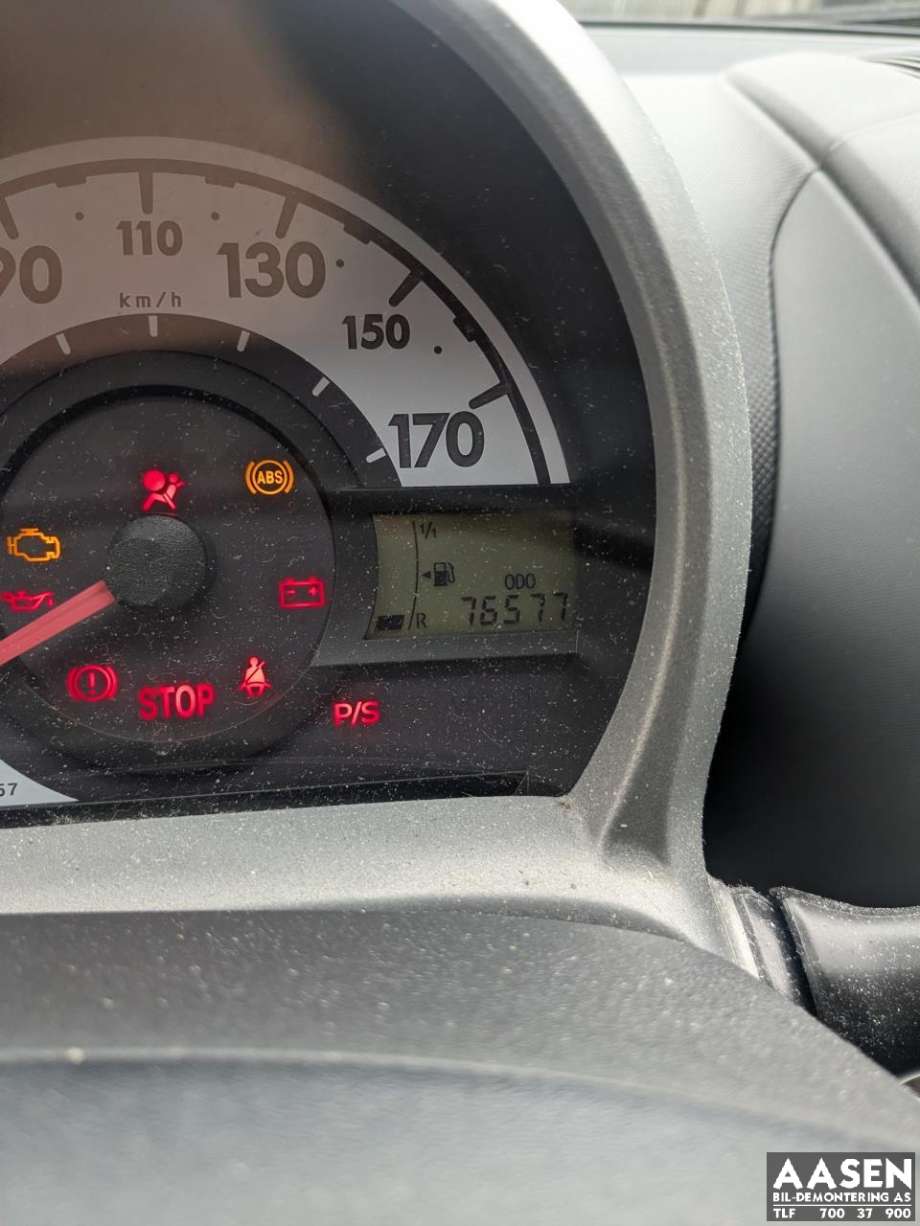 Toyota Aygo 2005-2014 (Type I) , Motorkode: 1KR-FE, Girkassekode: 