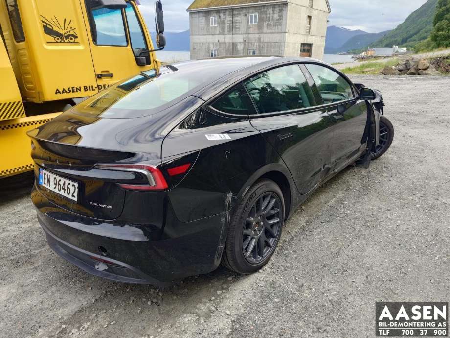 Tesla Model 3 2024-->> (Fase 2) , Motorkode: 3D3|3D7, Girkassekode: 