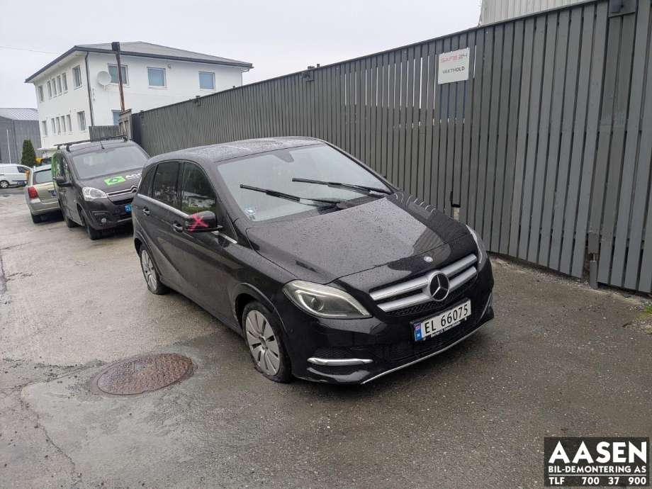 Mercedes B-Klasse, electric drive 2014-2018 (W242) (W242), Motorkode: EM0004, Girkassekode: 