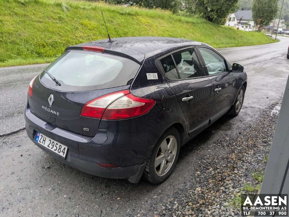 Renault Megane 2009-2016 Type III , Motorkode: K9K H8, Girkassekode: 