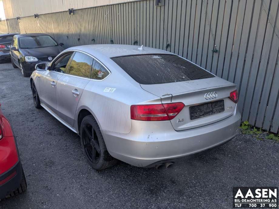 Audi A5 2007-2016 (Type I) , Motorkode: CDHB, Girkassekode: MQZ