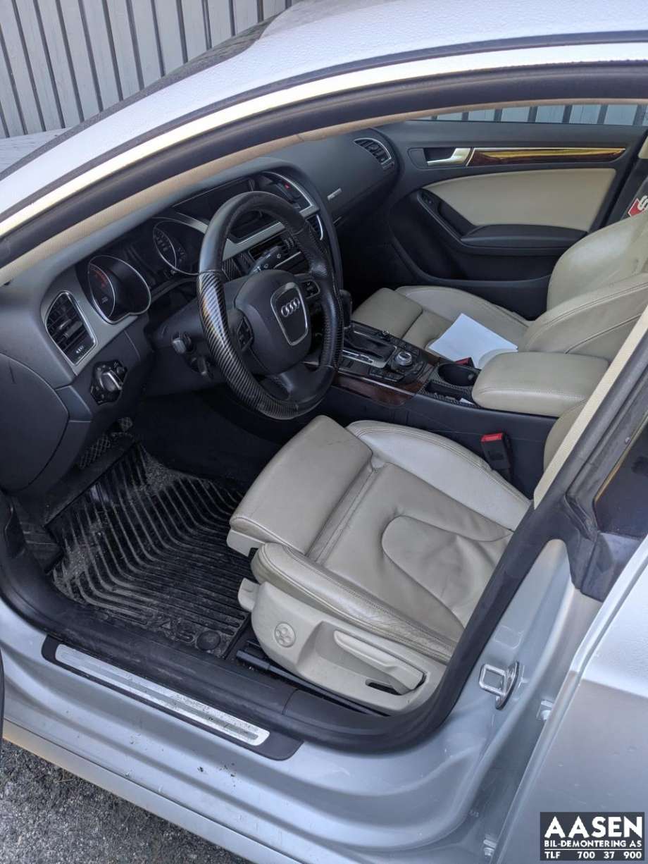 Audi A5 2007-2016 (Type I) , Motorkode: CDHB, Girkassekode: MQZ