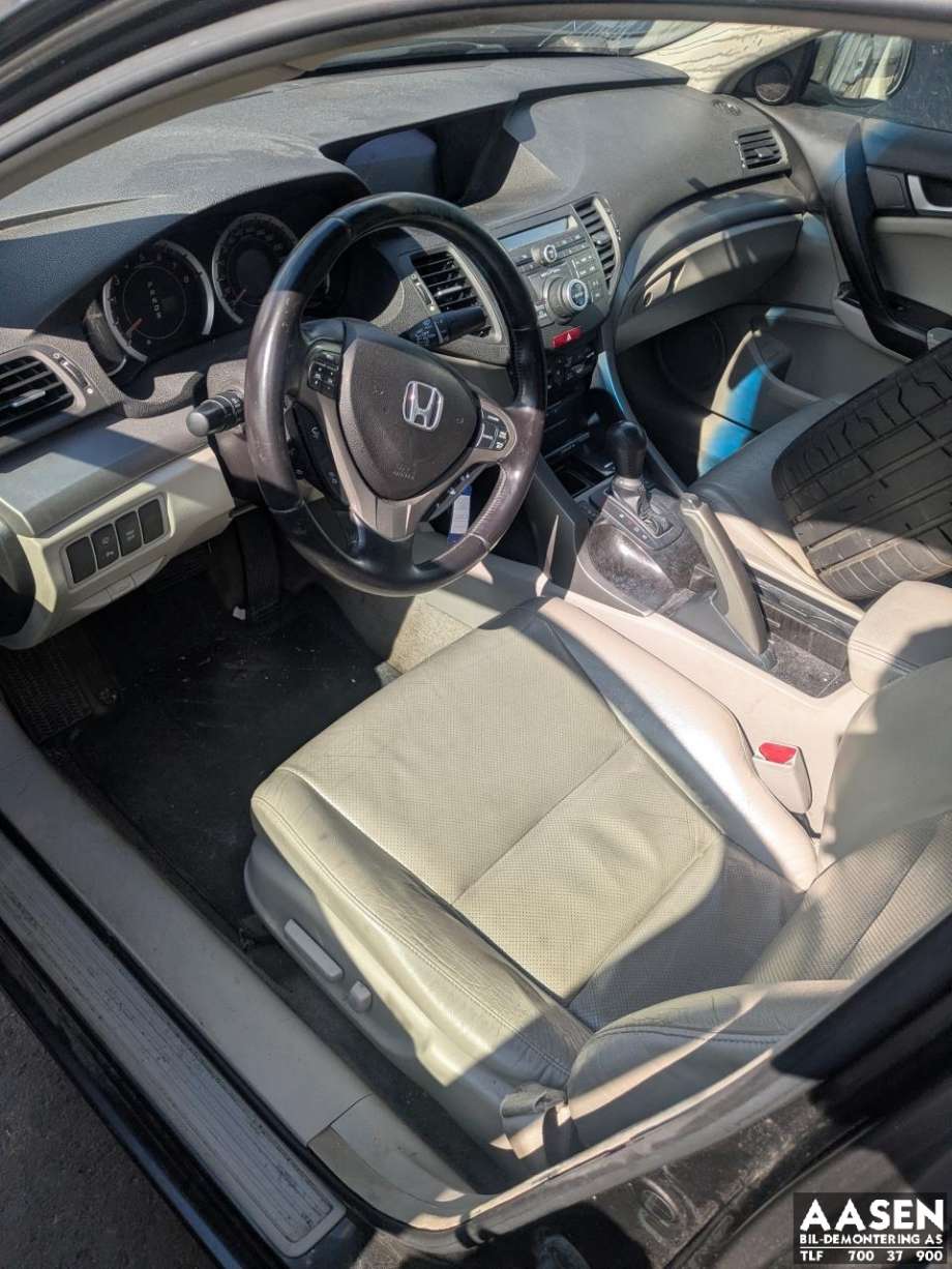 Honda Accord 2008-2015 (Type VIII) , Motorkode: R20A3, Girkassekode: