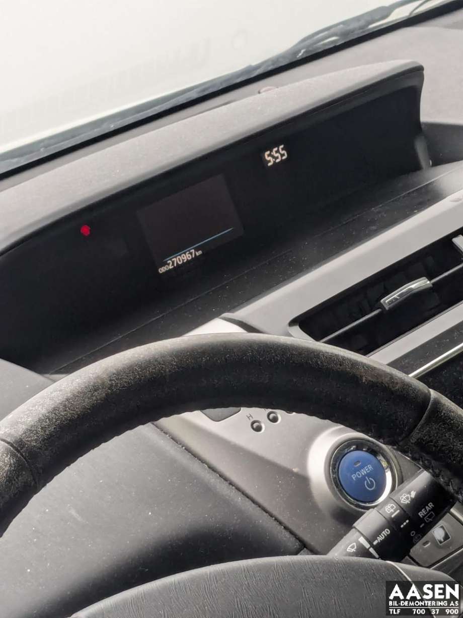 Toyota Prius +7 2012-2020 (Type III) (stasjonsvogn) (stasjonsvogn), Motorkode: 2ZR-FXE, Girkassekode: 