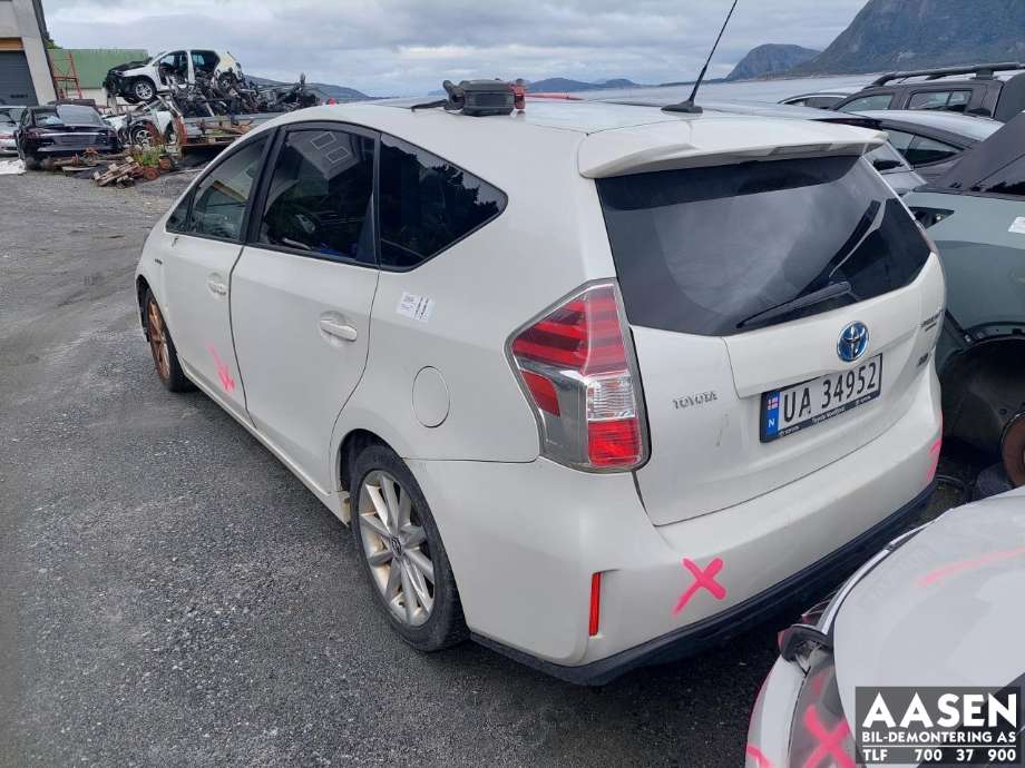 Toyota Prius +7 2012-2020 (Type III) (stasjonsvogn) (stasjonsvogn), Motorkode: 2ZR-FXE, Girkassekode: 