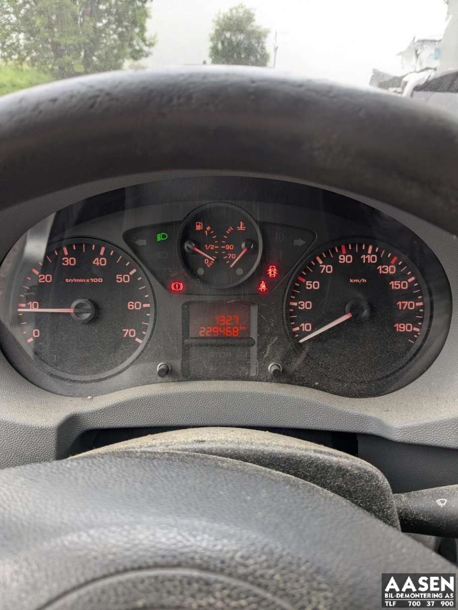 Citroën Jumpy 2007-2016 (Type II) delebil , Motorkode: 9HU, Girkassekode: 