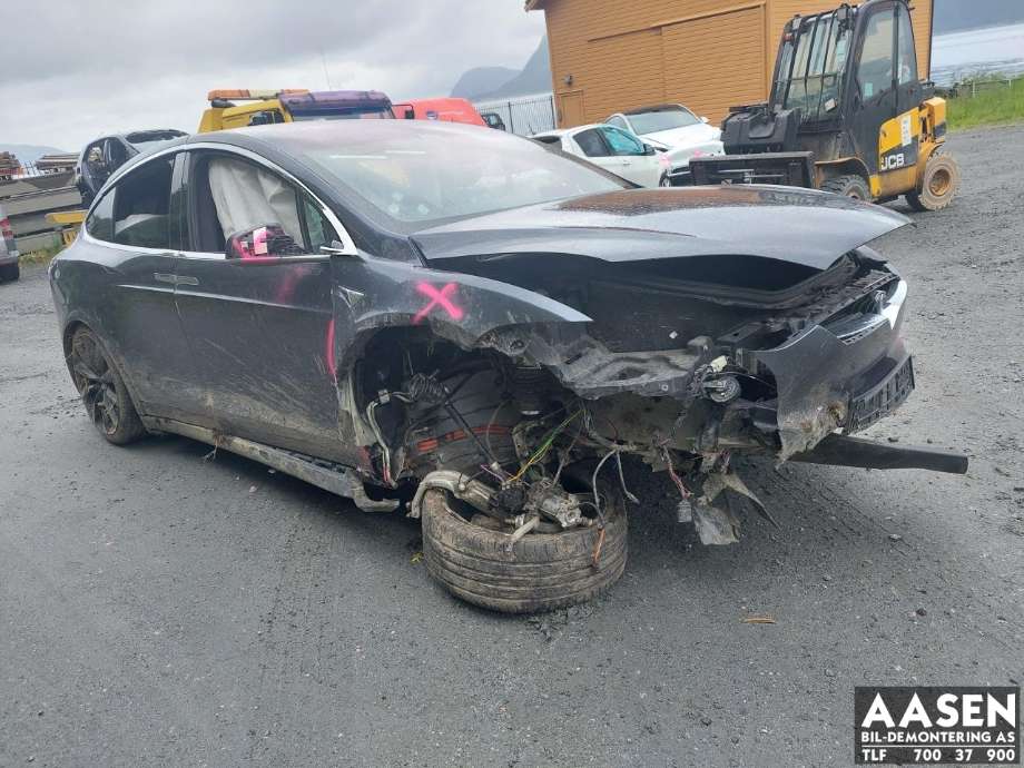 Tesla Model X 2016-->> , Motorkode: L2S|L2S, Girkassekode: