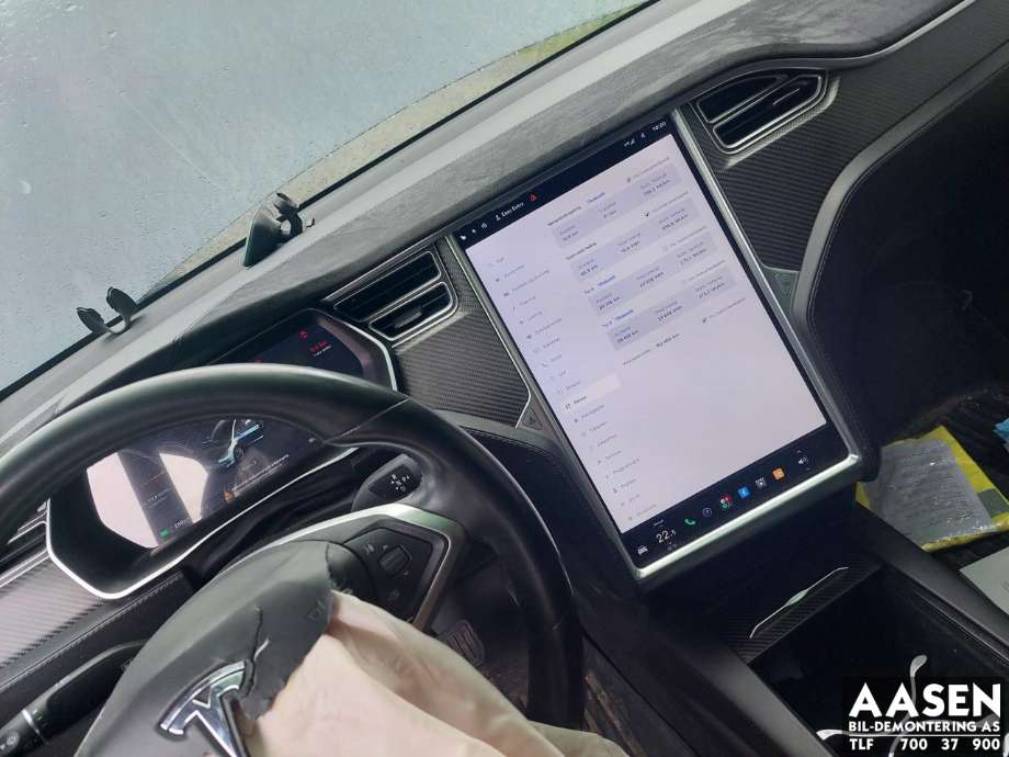 Tesla Model X 2016-->> , Motorkode: L2S|L2S, Girkassekode: