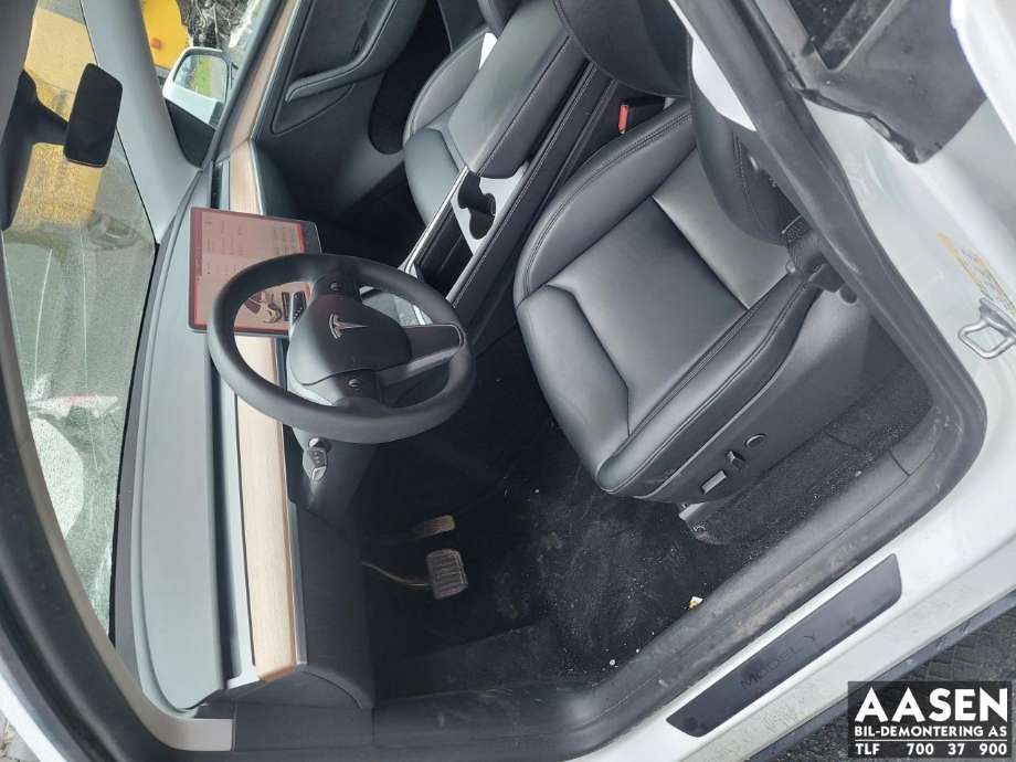 Tesla Model Y 2021-2024 (Type I) , Motorkode: 3D3|4D1, Girkassekode: 