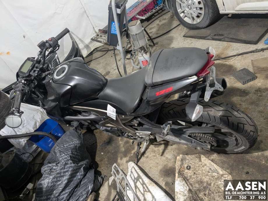 MC Suzuki GSX-S125 2017-->> , Motorkode: CFA1, Girkassekode: 