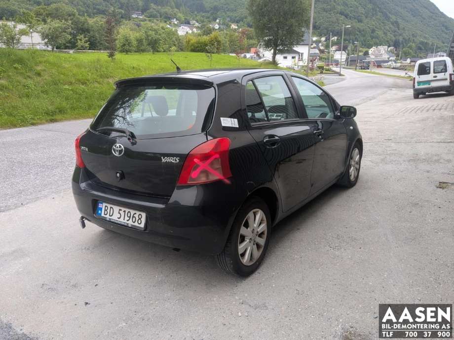 Toyota Yaris 2006-2009 (Type II, Fase 1) delebil , Motorkode: 2SZ-FE, Girkassekode: 
